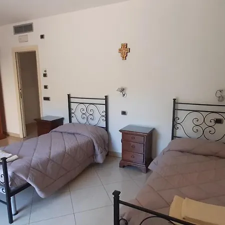 Casa Per Ferie Religiosa Figlie Di Nazareth Bed & Breakfast *