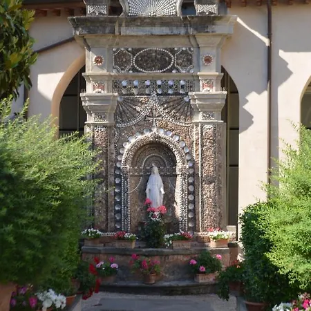 Casa Per Ferie Religiosa Figlie Di Nazareth Bed & Breakfast