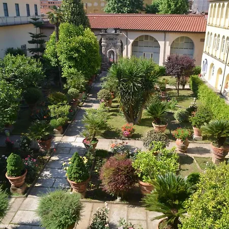 Bed & Breakfast Casa Per Ferie Religiosa Figlie Di Nazareth Pisa
